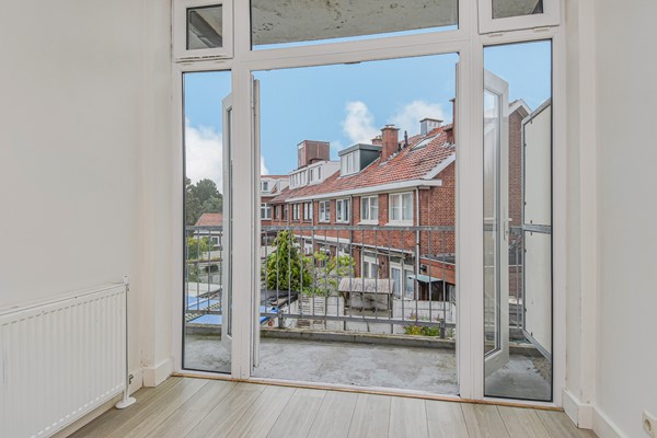 Medium property photo - Linnaeusstraat 37, 2522 GB Den Haag